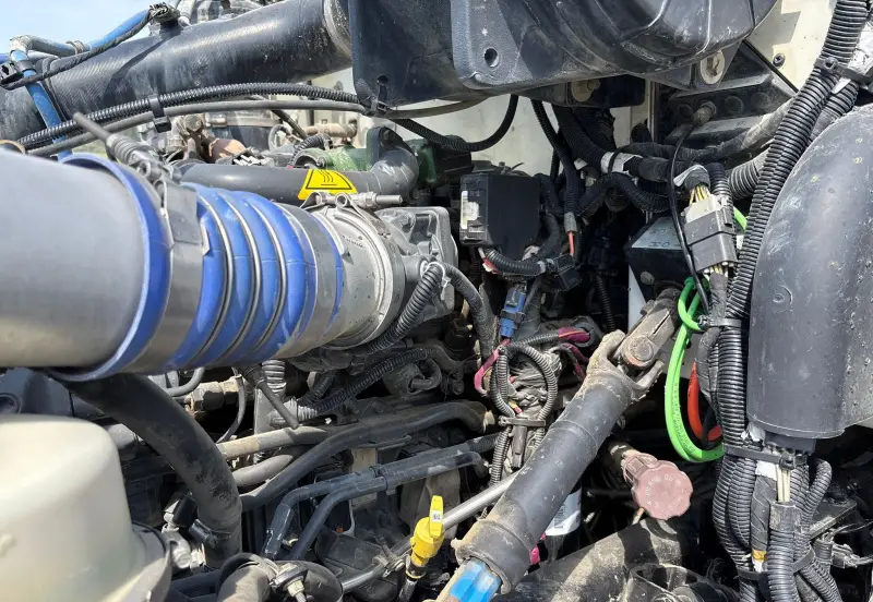 2018 Peterbilt 337 photo 90