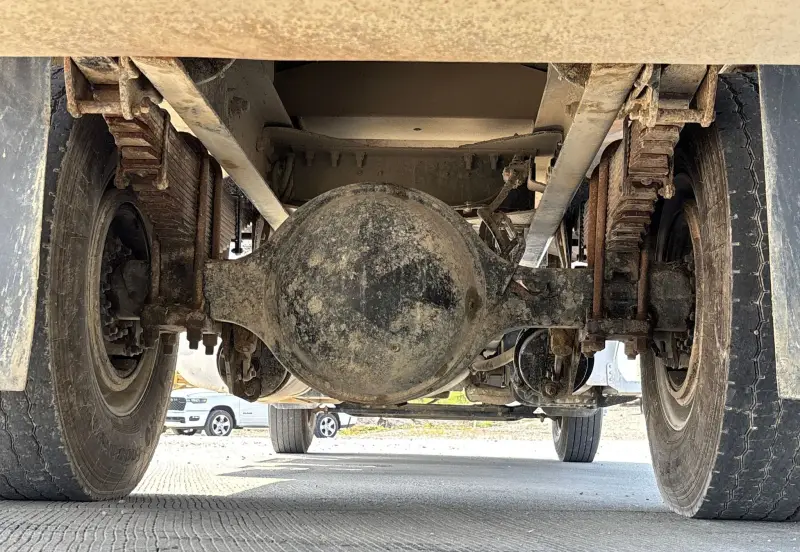 2018 Peterbilt 337 photo 106