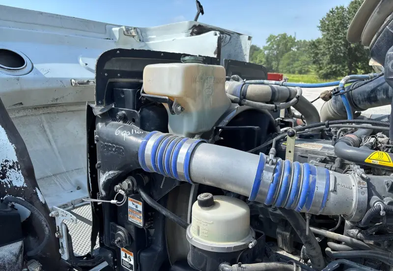 2018 Peterbilt 337 photo 89