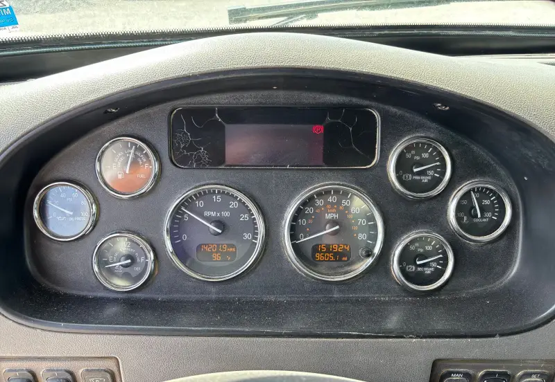 2018 Peterbilt 337 photo 69