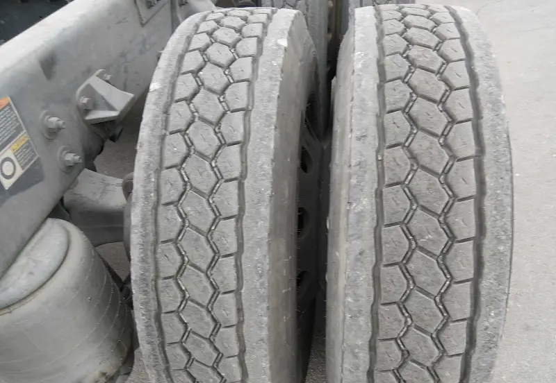 2023 Kenworth T680 photo 60