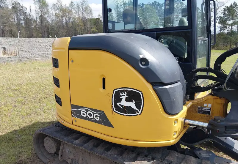 2020 John Deere 60G photo 32