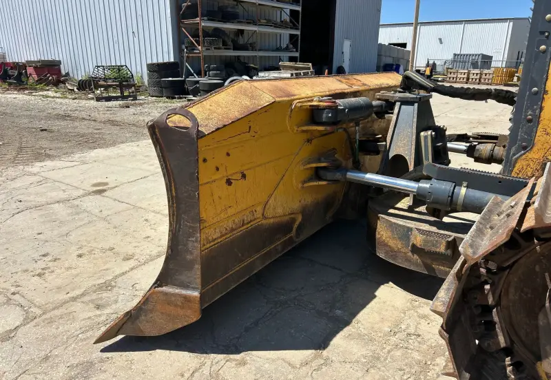 2012 John Deere 850K WLT photo 9