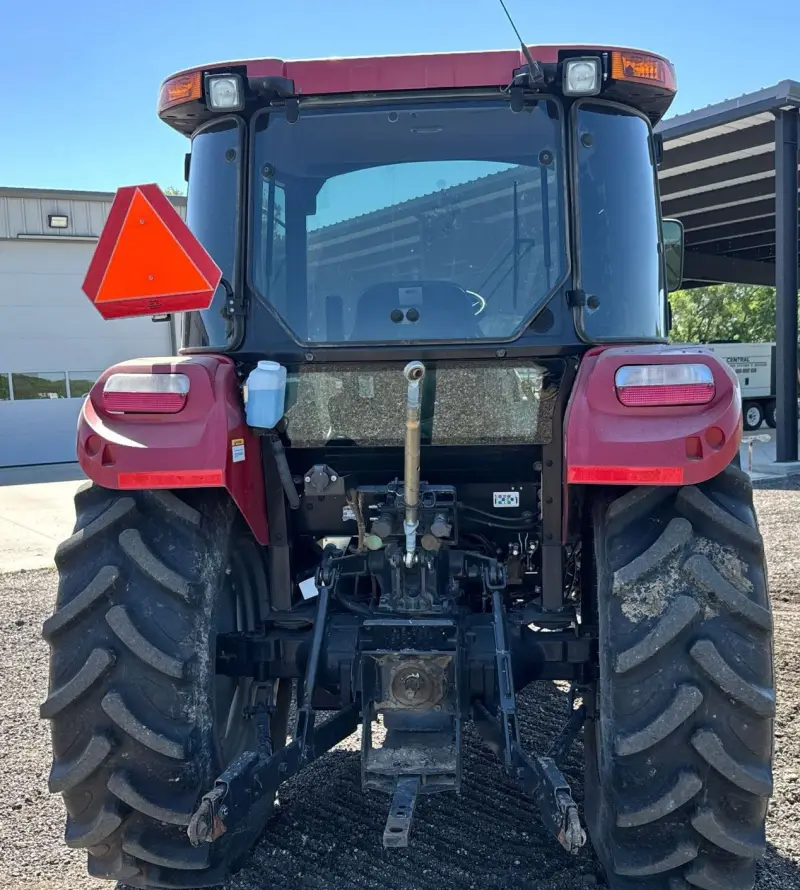 2016 Case Farmall 75C photo 6