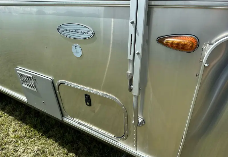 2019 Airstream Flying Cloud photo 22