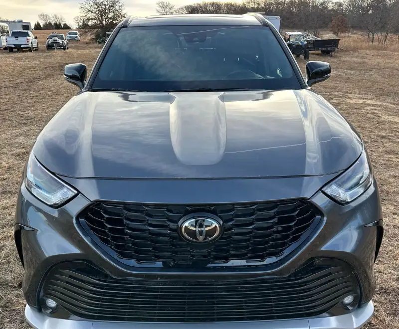 2022 Toyota Highlander photo 10