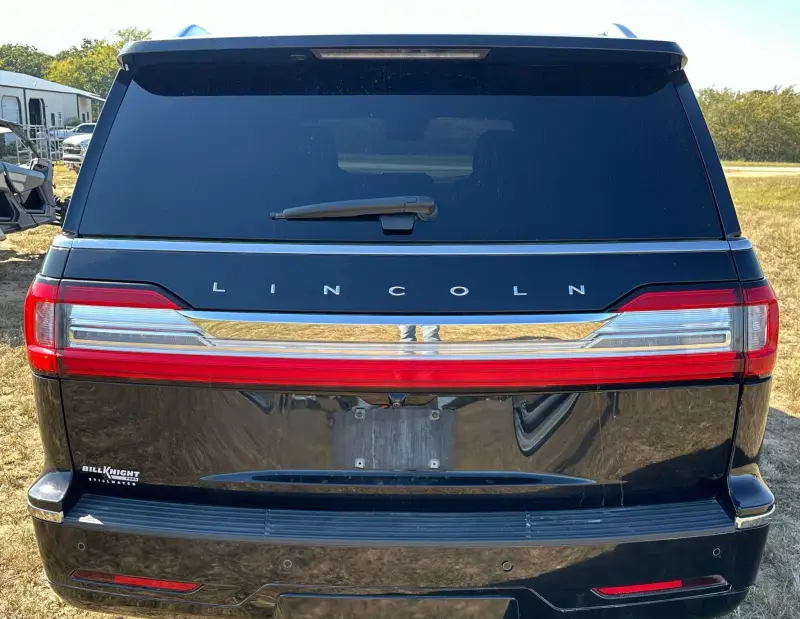 2021 Lincoln Navigator photo 6