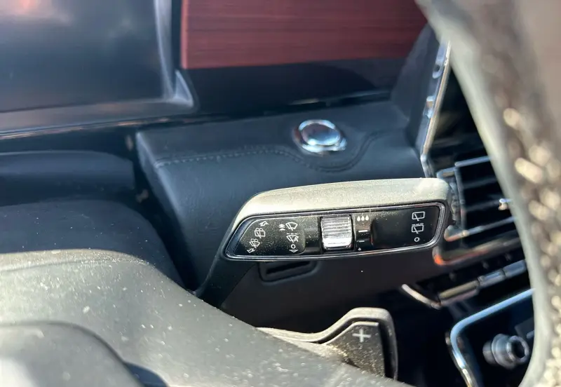 2021 Lincoln Navigator photo 27