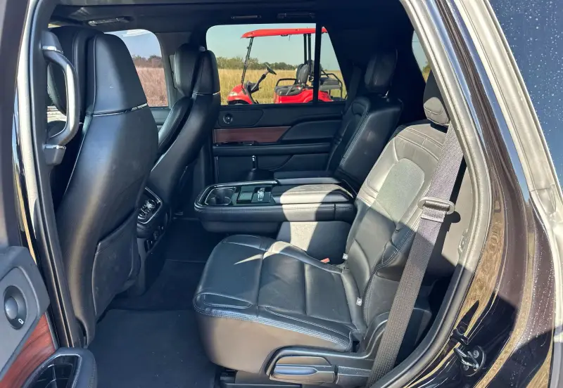 2021 Lincoln Navigator photo 52