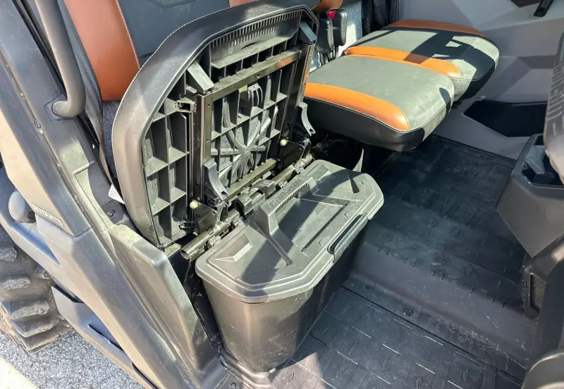 2019 Can-Am Defender photo 74