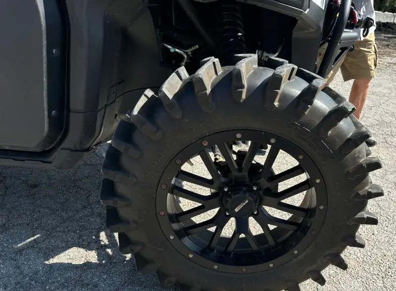 2019 Can-Am Defender photo 99