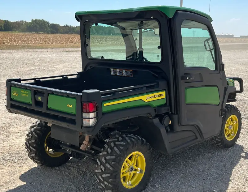 2021 John Deere XUV835R photo 5