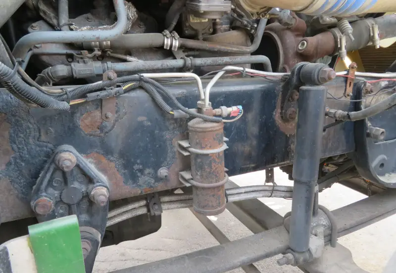 2004 Freightliner Classic 120 photo 52