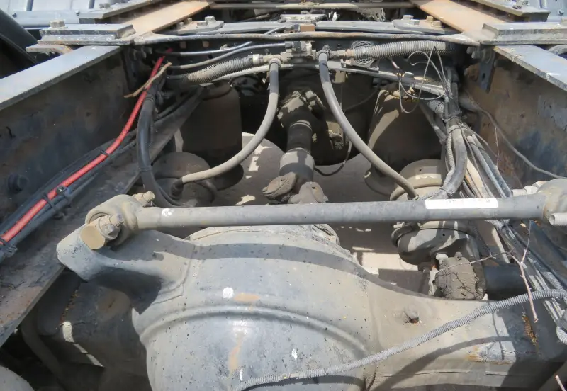 2004 Freightliner Classic 120 photo 63