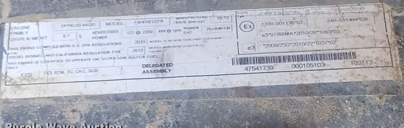 2014 Case 1650M XLT photo 21