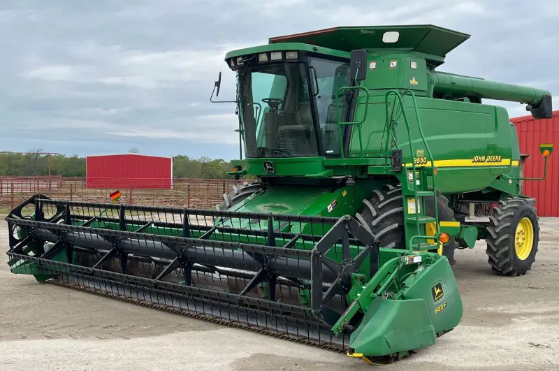 2001 John Deere 9550 photo 1