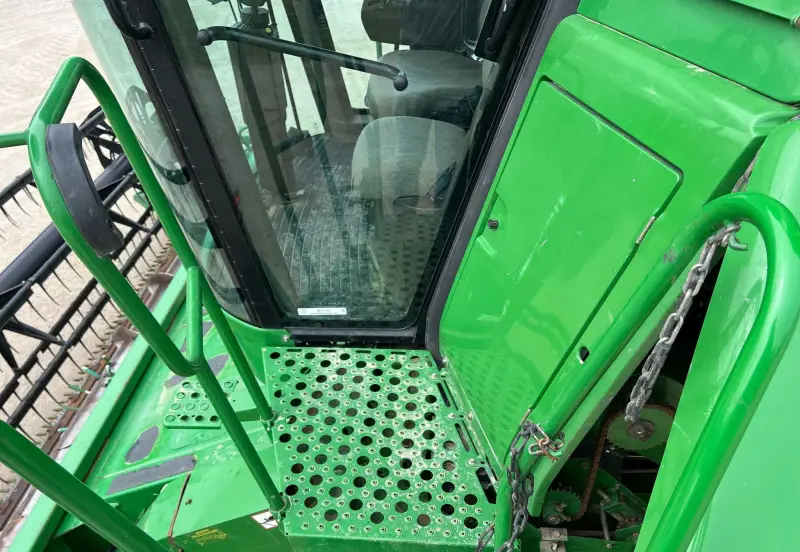 2001 John Deere 9550 photo 88