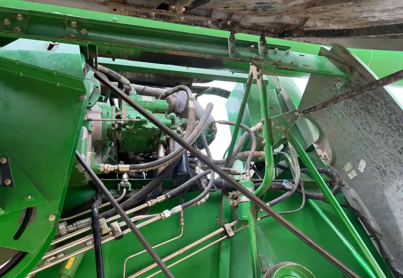 2001 John Deere 9550 photo 41