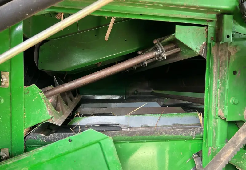 2001 John Deere 9550 photo 45