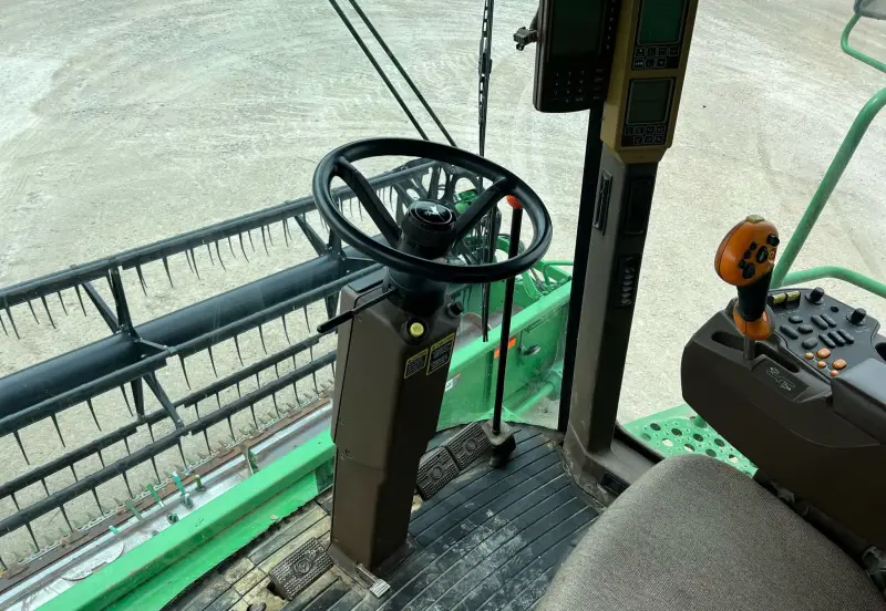 2001 John Deere 9550 photo 95
