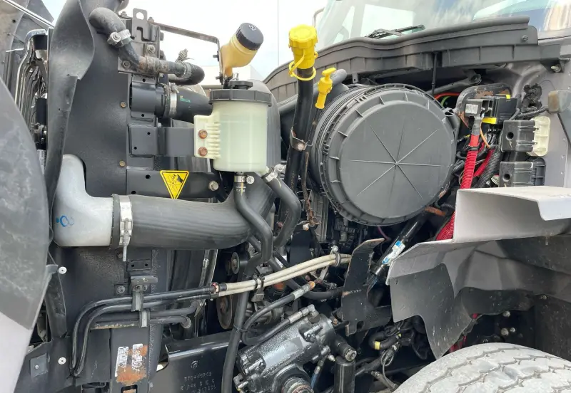 2016 International WorkStar 7600 photo 65