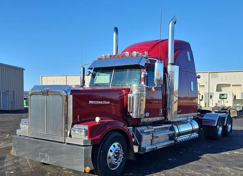 2020 Western Star 4900EX photo 1