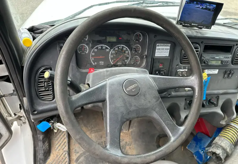 2007 Freightliner Business Class M2 106 photo 81