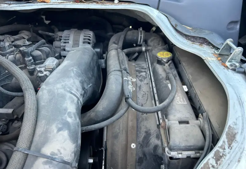 2019 Isuzu NPR HD photo 62