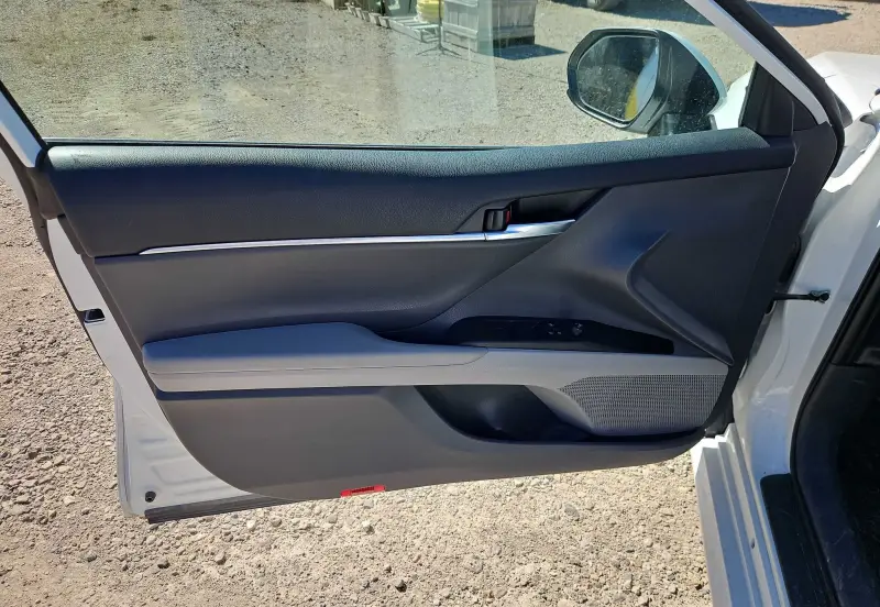 2022 Toyota Camry photo 10