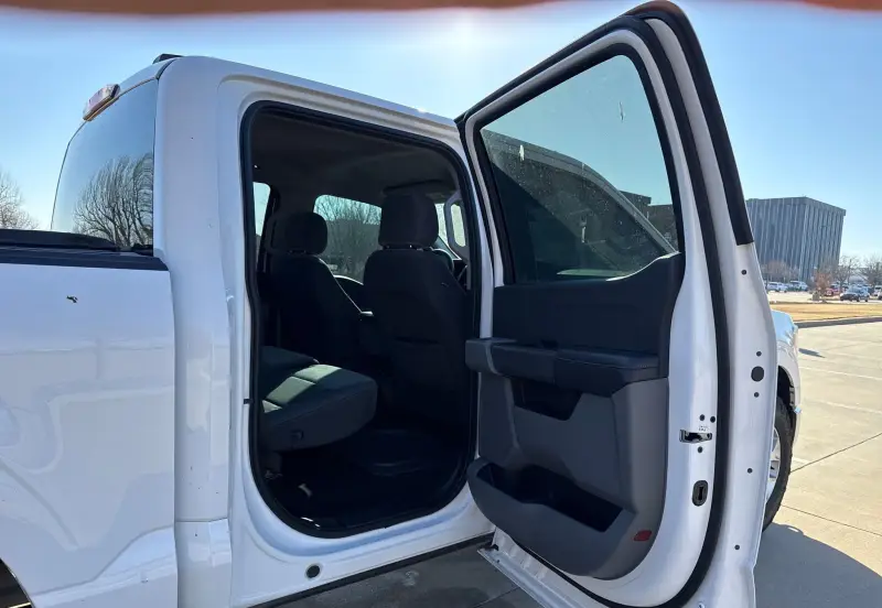 2022 Ford F150 photo 47