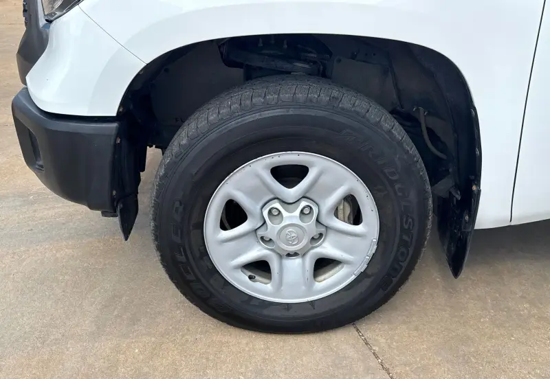 2020 Toyota Tundra photo 52