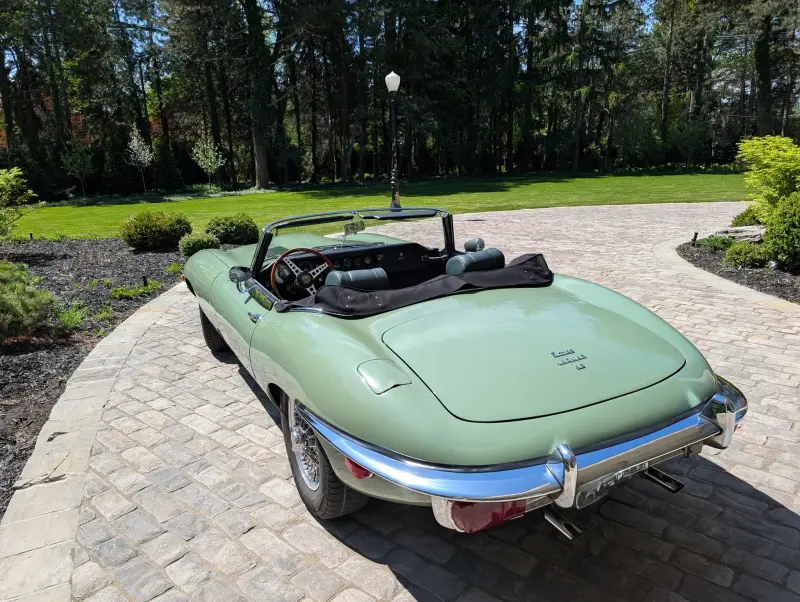 1970 Jaguar E-Type Series II Roadster photo 24