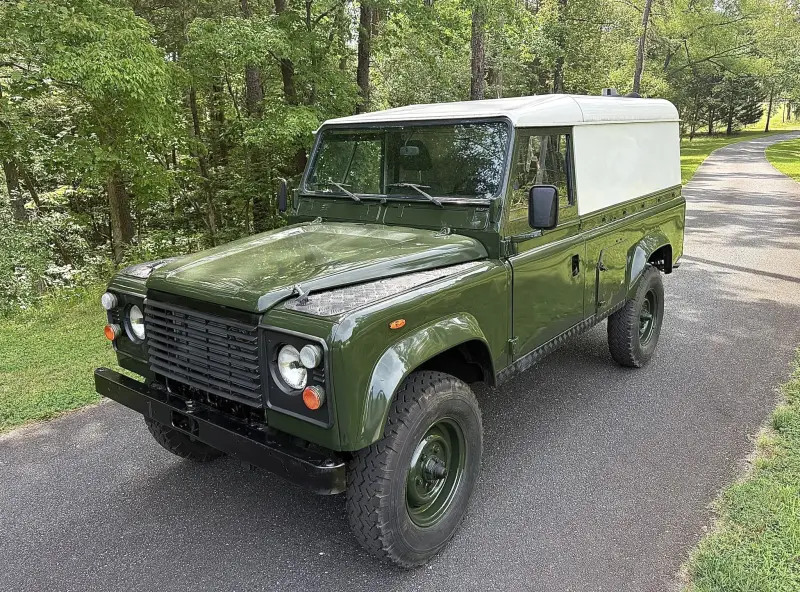 1990 Land Rover Defender 110 V8 photo 34
