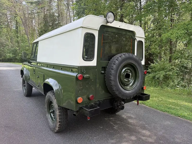 1990 Land Rover Defender 110 V8 photo 41