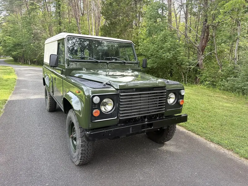 1990 Land Rover Defender 110 V8 photo 18