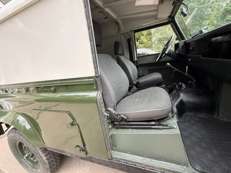 1990 Land Rover Defender 110 V8 photo 50