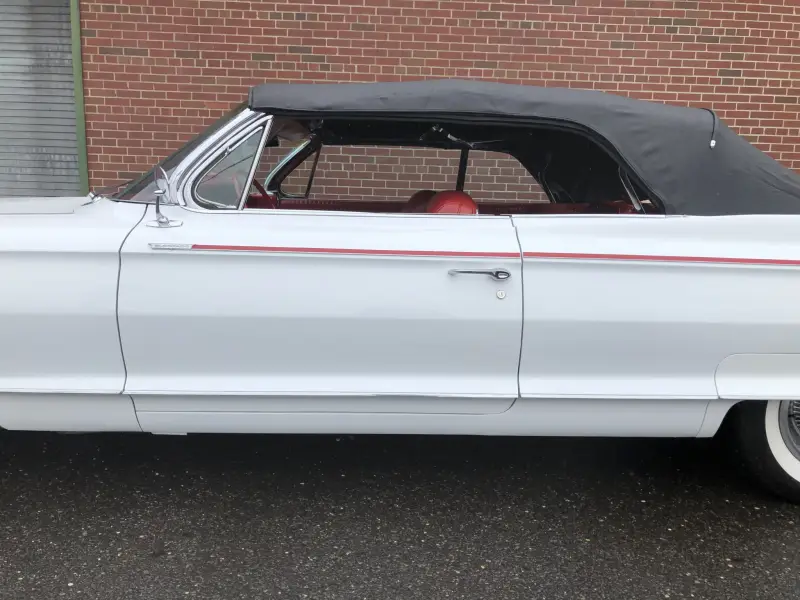 1962 Cadillac Eldorado Biarritz Convertible photo 14