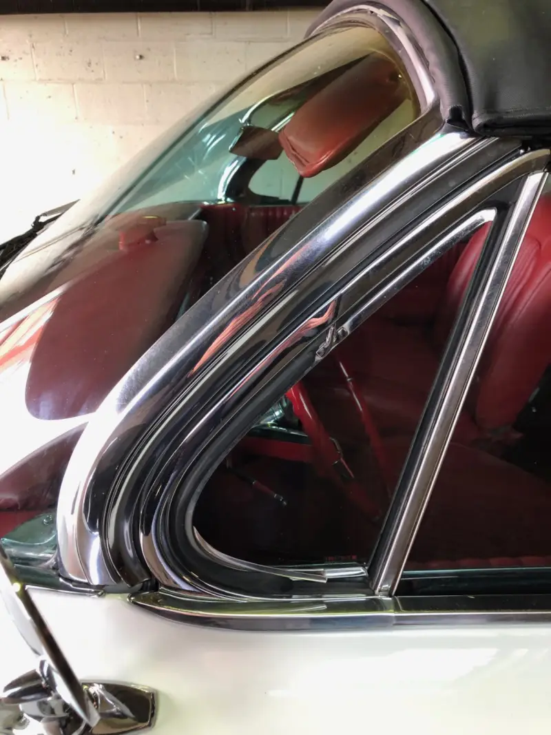 1962 Cadillac Eldorado Biarritz Convertible photo 4