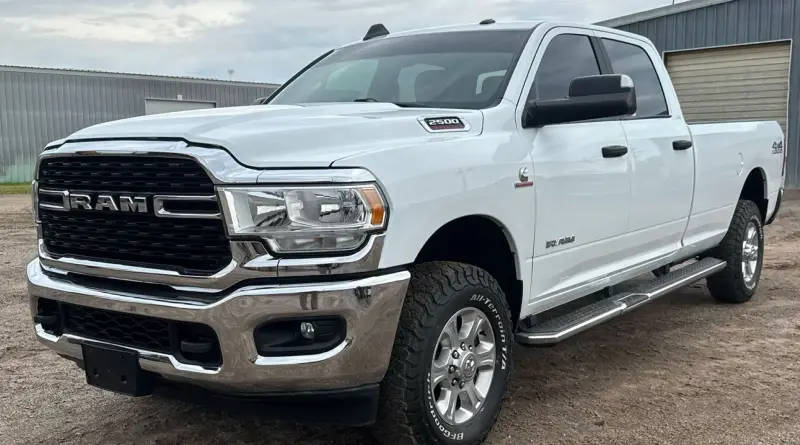 2022 Dodge Ram 2500 Big Horn photo 1