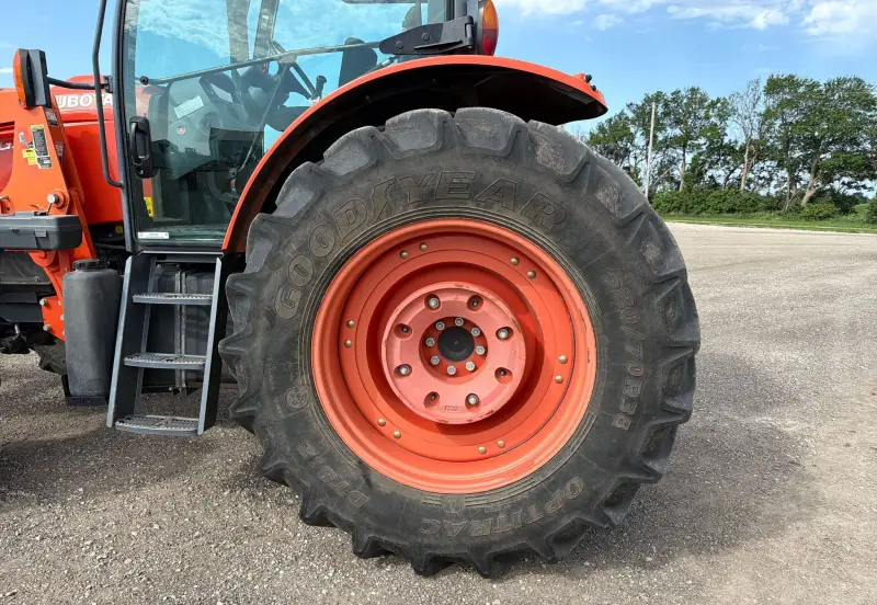 2013 Kubota M135GX photo 50