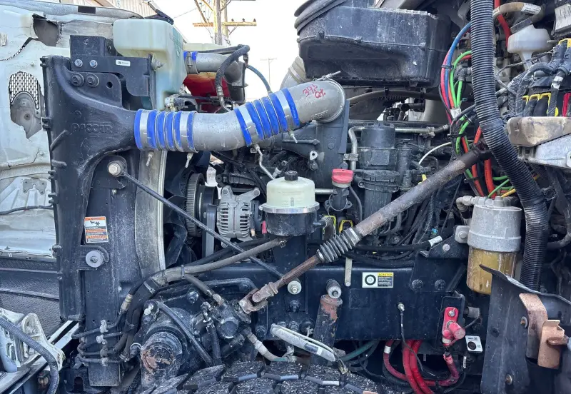 2017 Peterbilt 567 photo 59