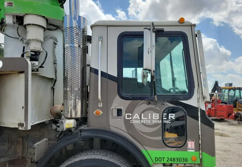 2007 Mack MR688S photo 63