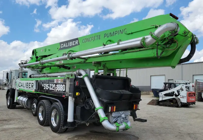 2007 Mack MR688S photo 7
